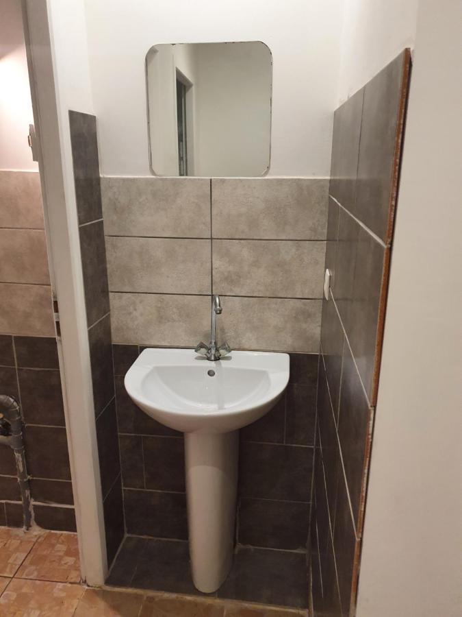 Hotel Le Saint Eloi Montpellier Buitenkant foto